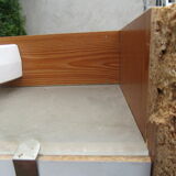 Wall cabinet