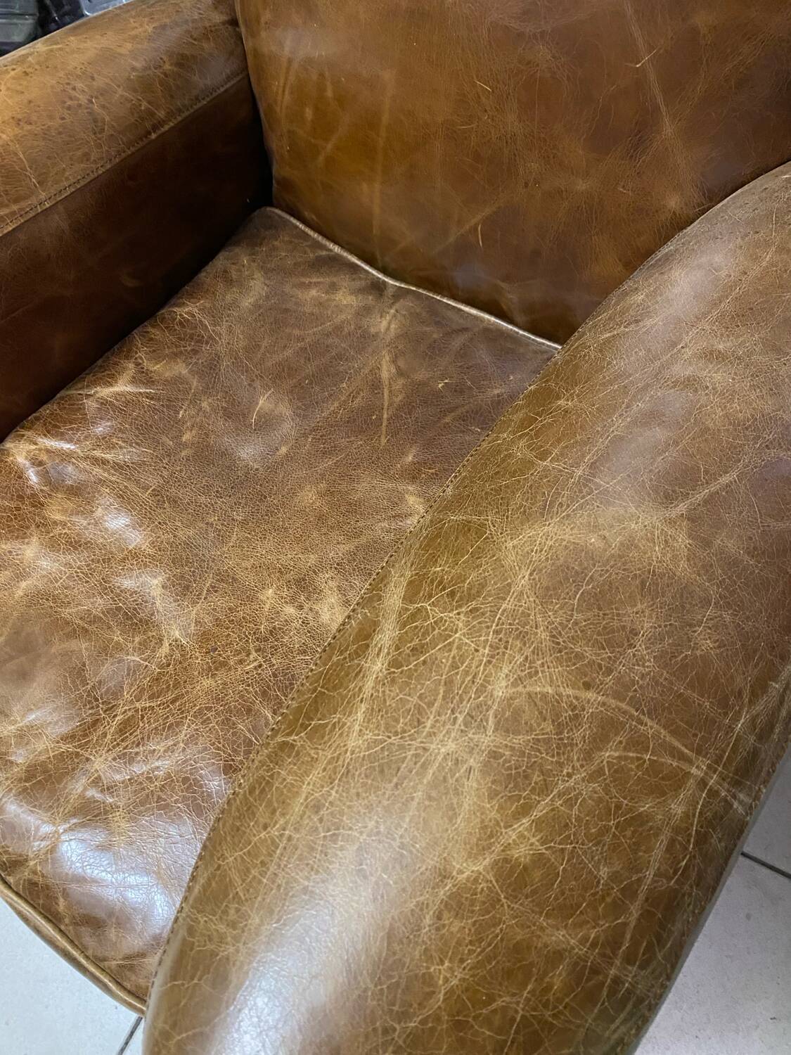 Fauteuil club cuir