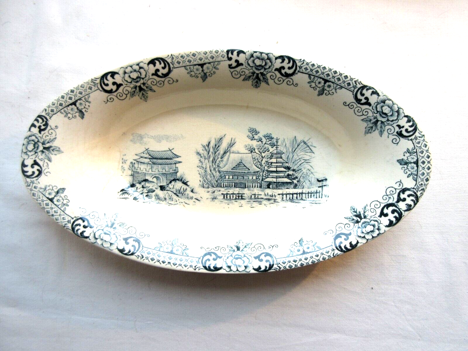 3 raviers or butter dish, iron earth gray-blue saïgon, Choisy le roi hb & cie