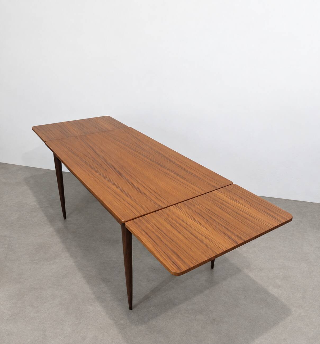 Table à manger scandinave vintage extensible en teck