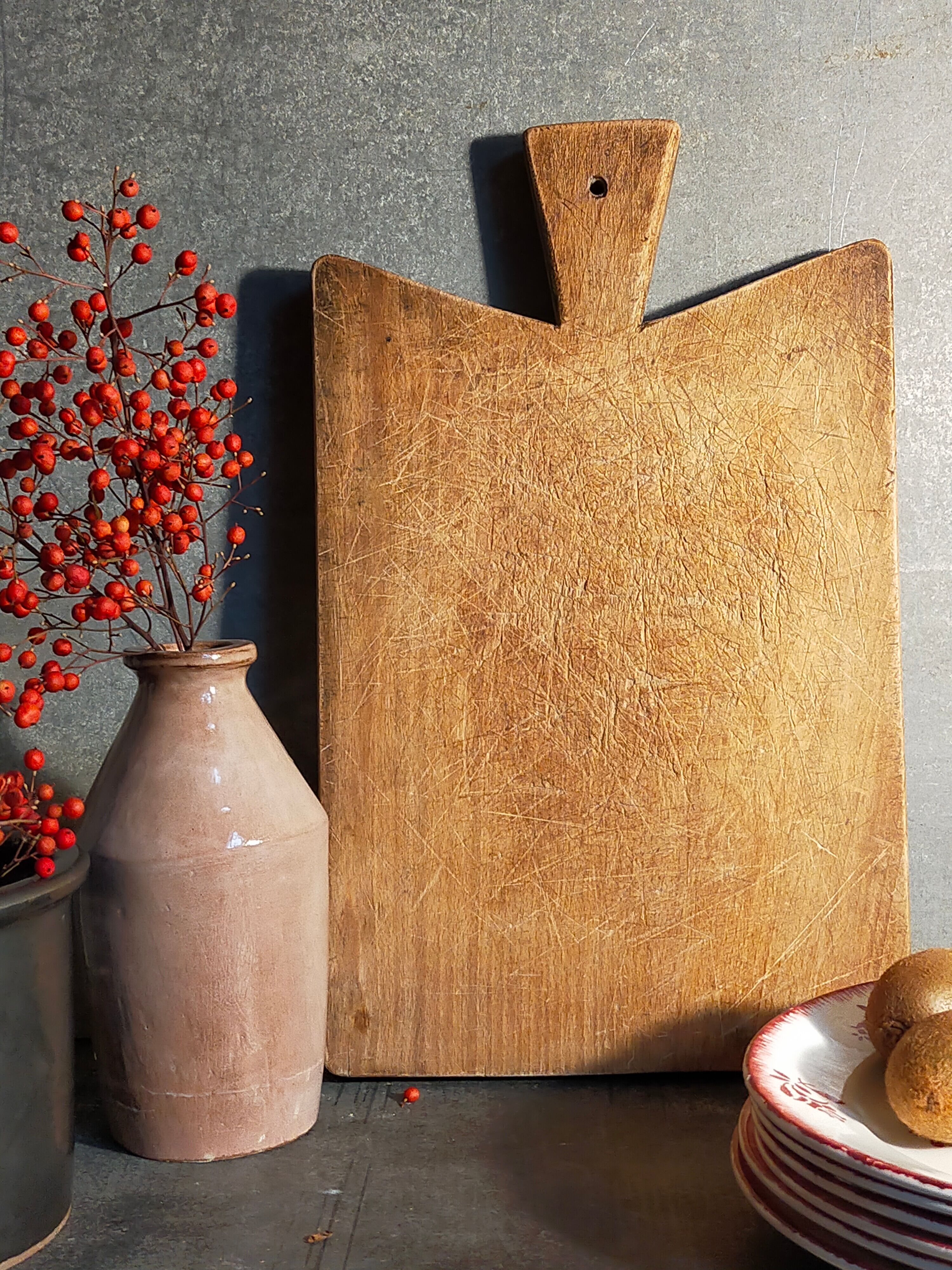 Cutting board in old solid wood