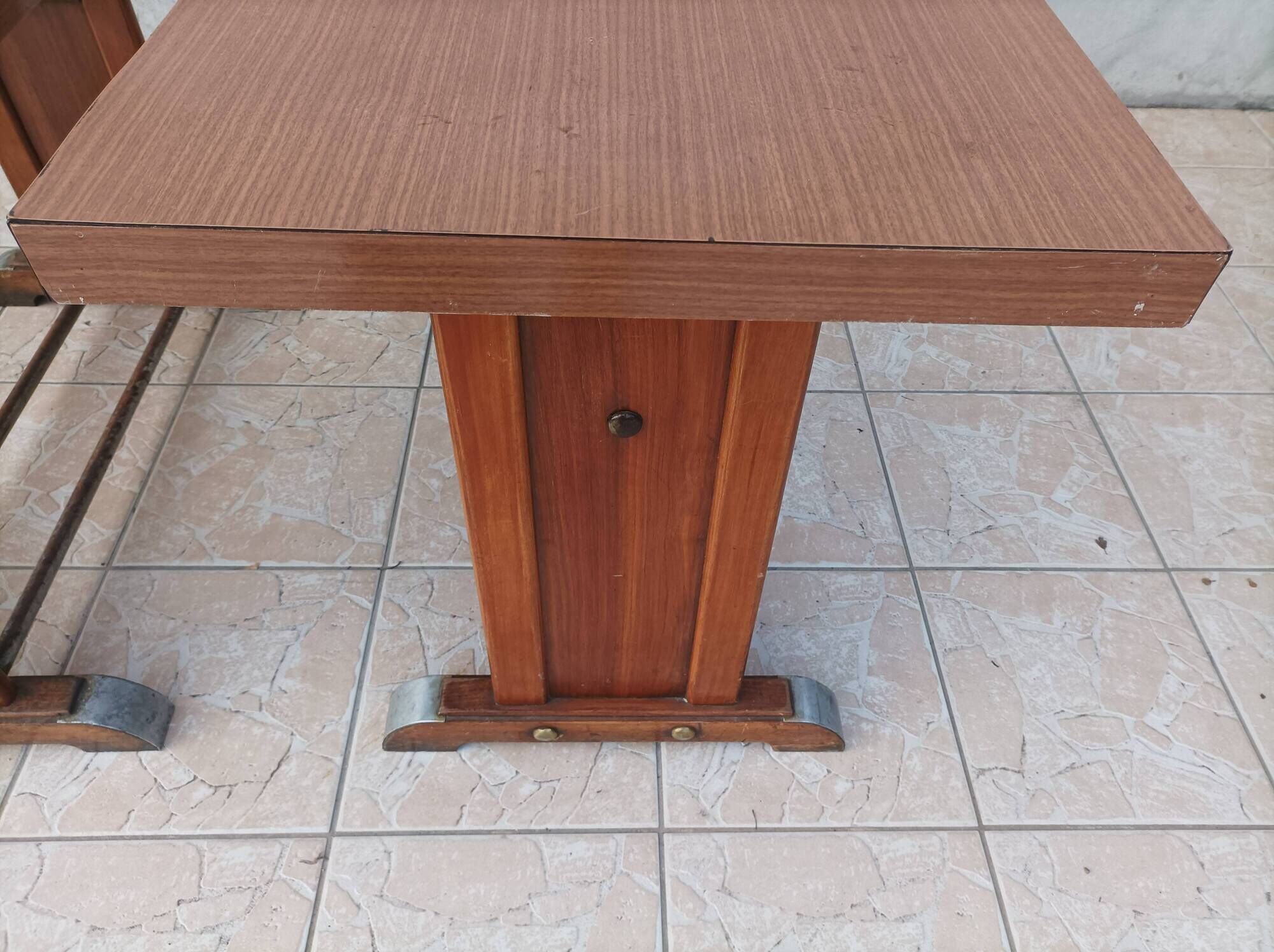 Paire de tables bistrot