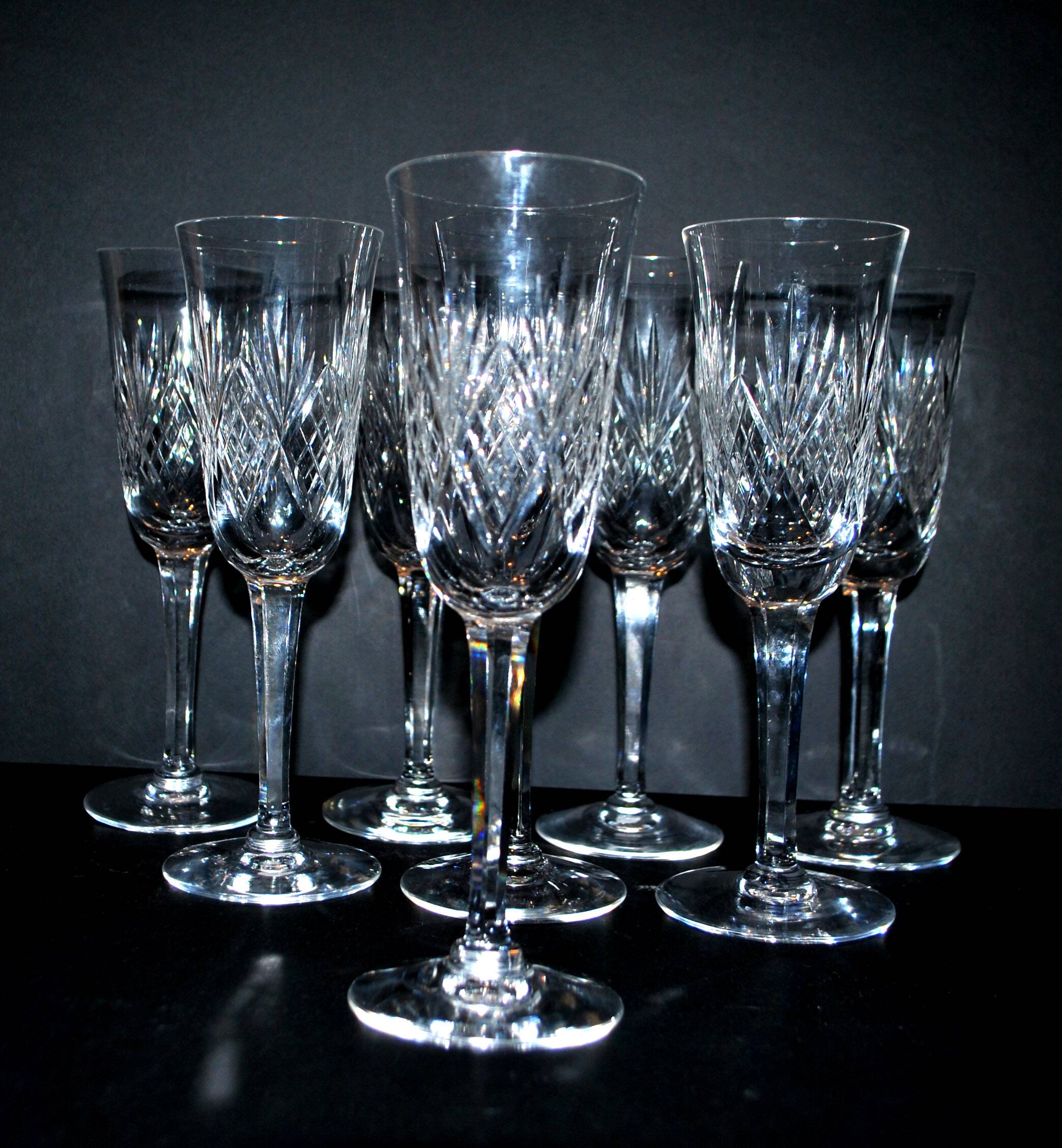 Set of 8 Junon champagne flutes in Lemberg crystal dlG Chantilly Saint-Louis