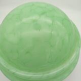 Globe en verre de Clichy . Abat jour pour suspension . 20 cm .