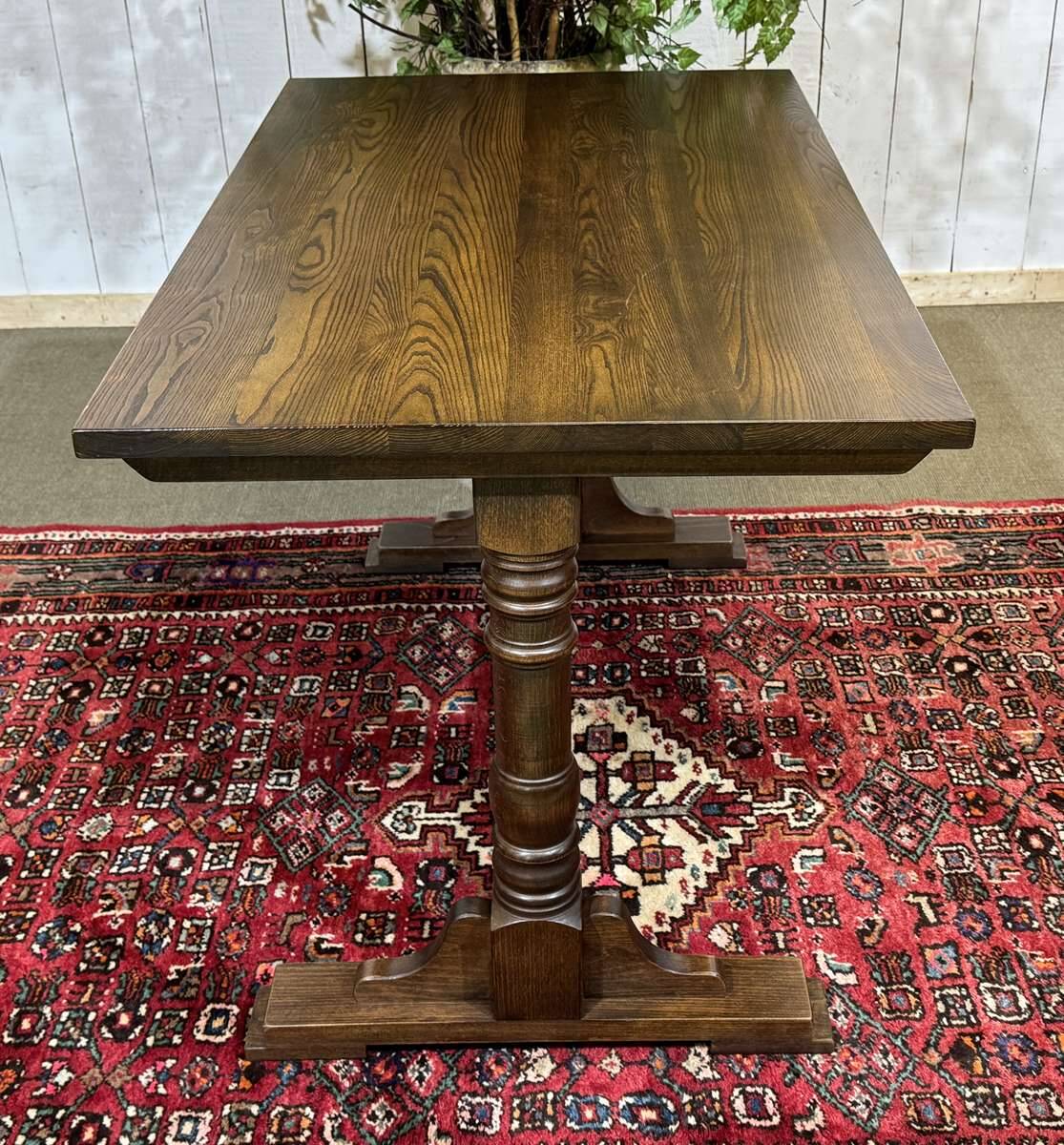 English bistro table in ash and beech from the 1970s.