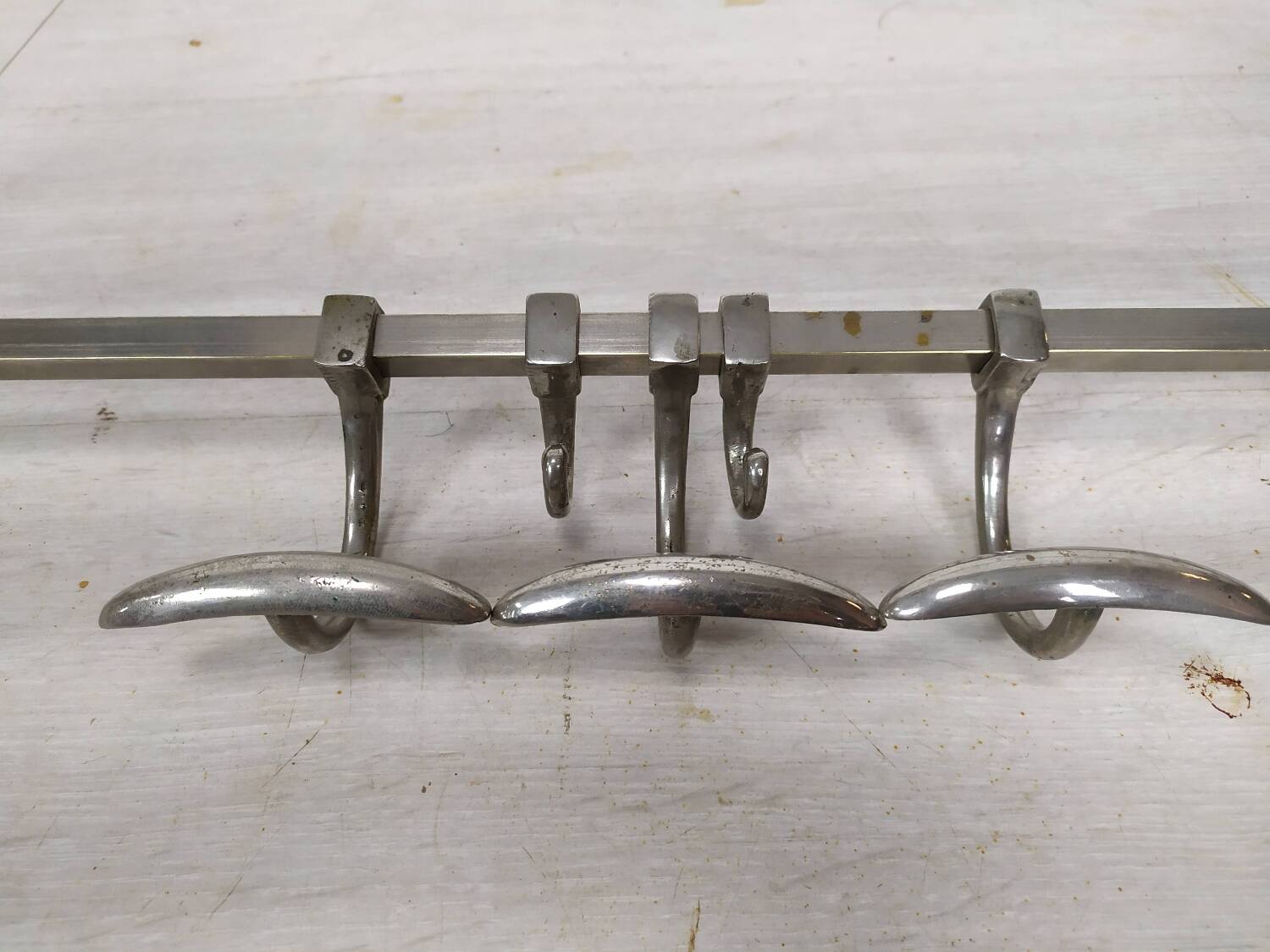 Nickel-plated wall-mounted coat rack