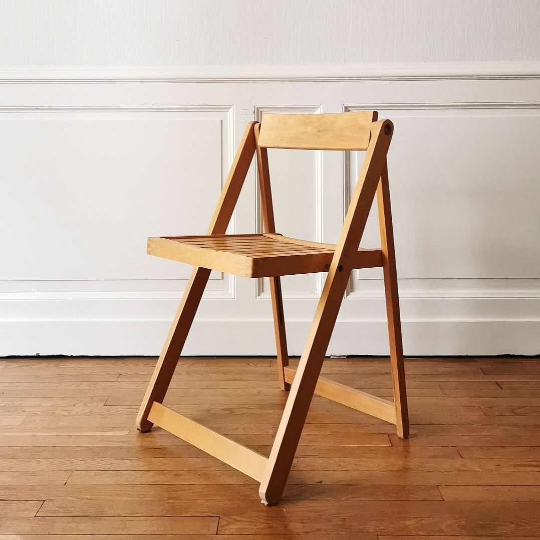 Folding chair, 1980