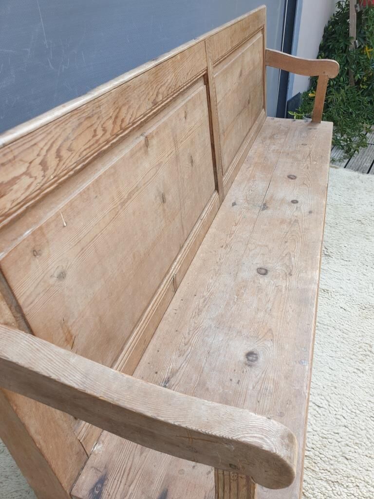 Cotentin church pew with missal door