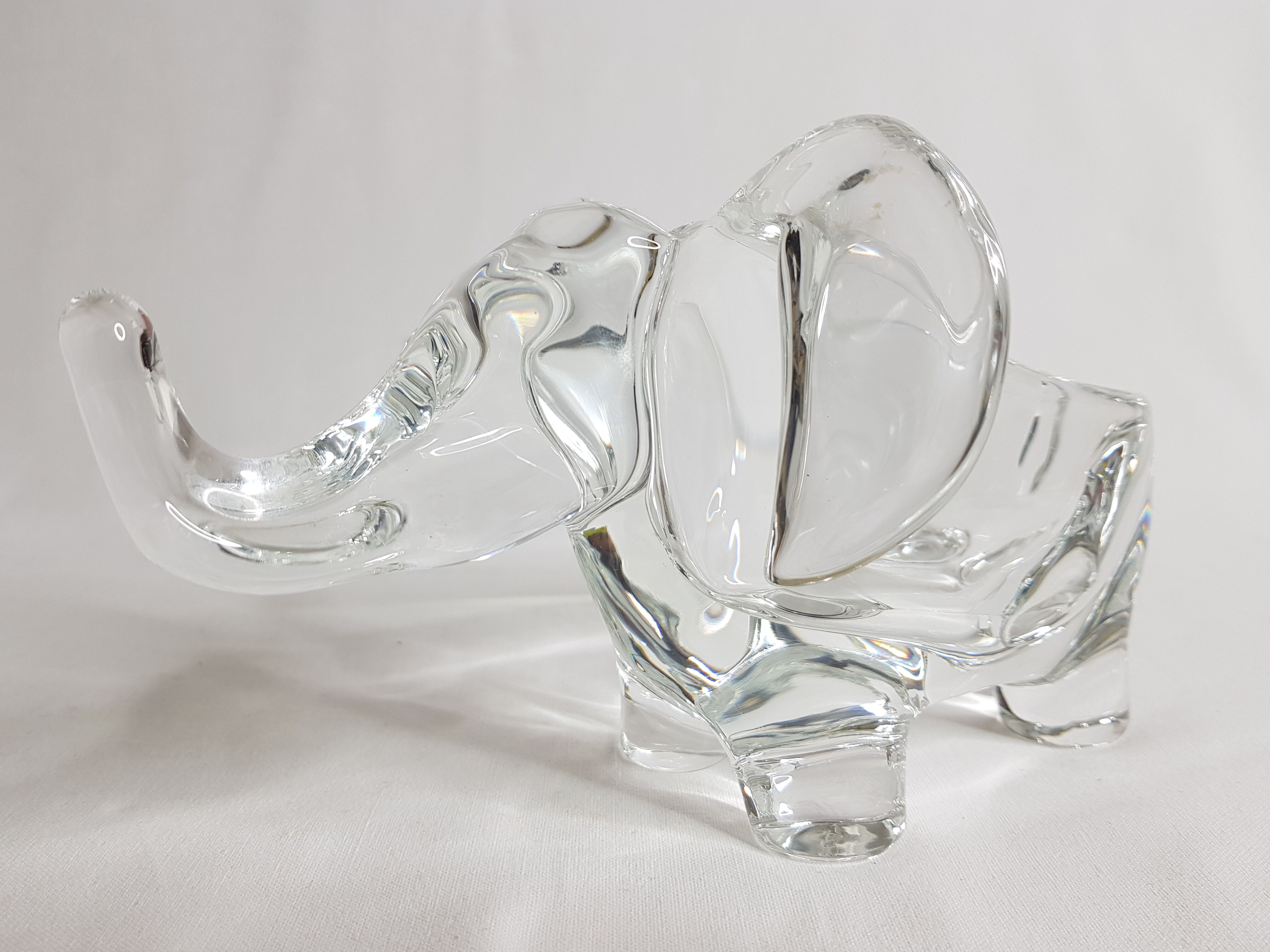 Catchall "Elephant" in crystal "Art Vannes France"