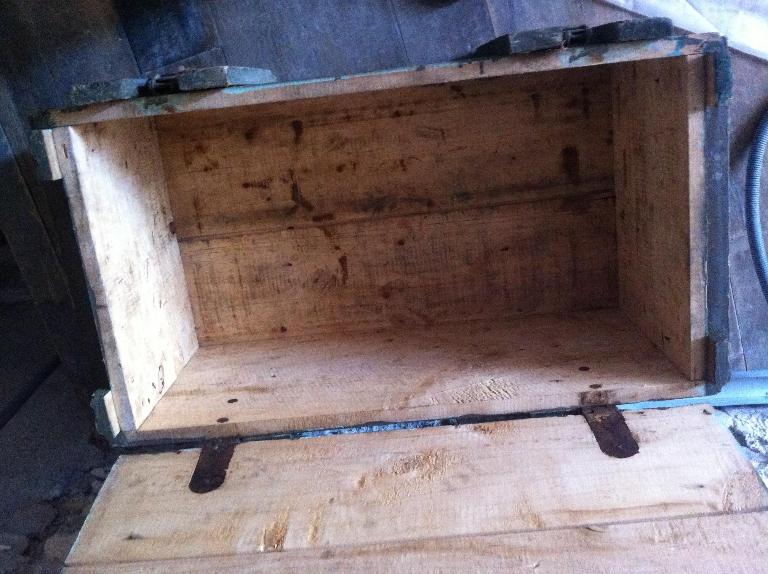 Military storage box
