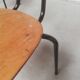 Série de 12 chaises en métal et bois