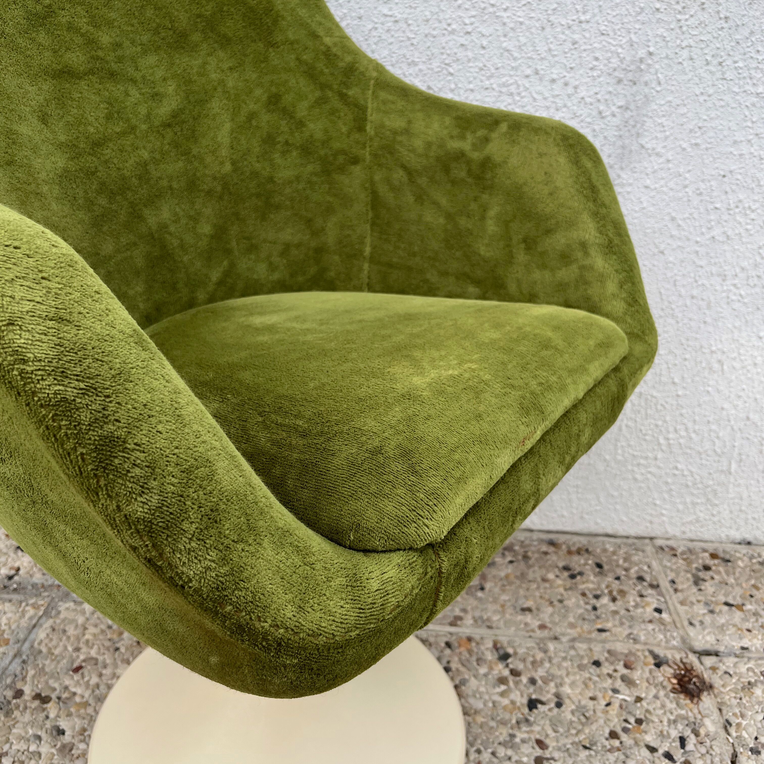 Lot de 2 fauteuils pivotant en velours vert