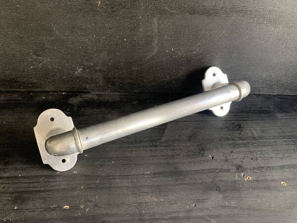 Porte serviette et patères murales en aluminum Art Deco, 1940