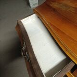 Commode bordelaise en noyer