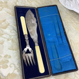 Antique fish service