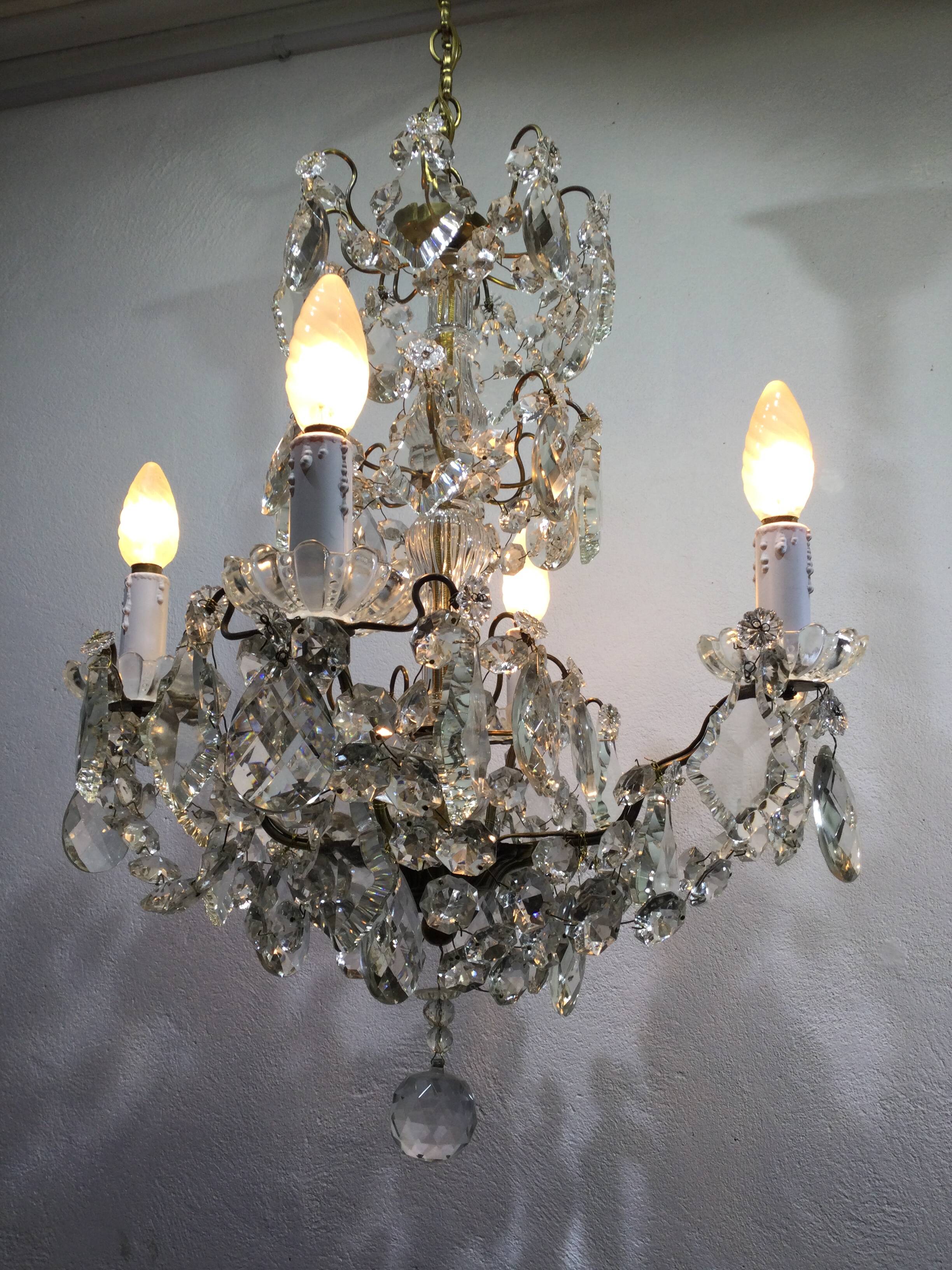 4 light crystal chandelier
