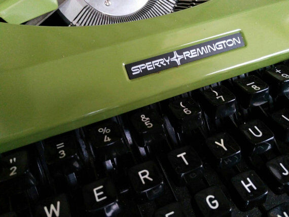Vert olive Sperry de machine à écrire Remington 70