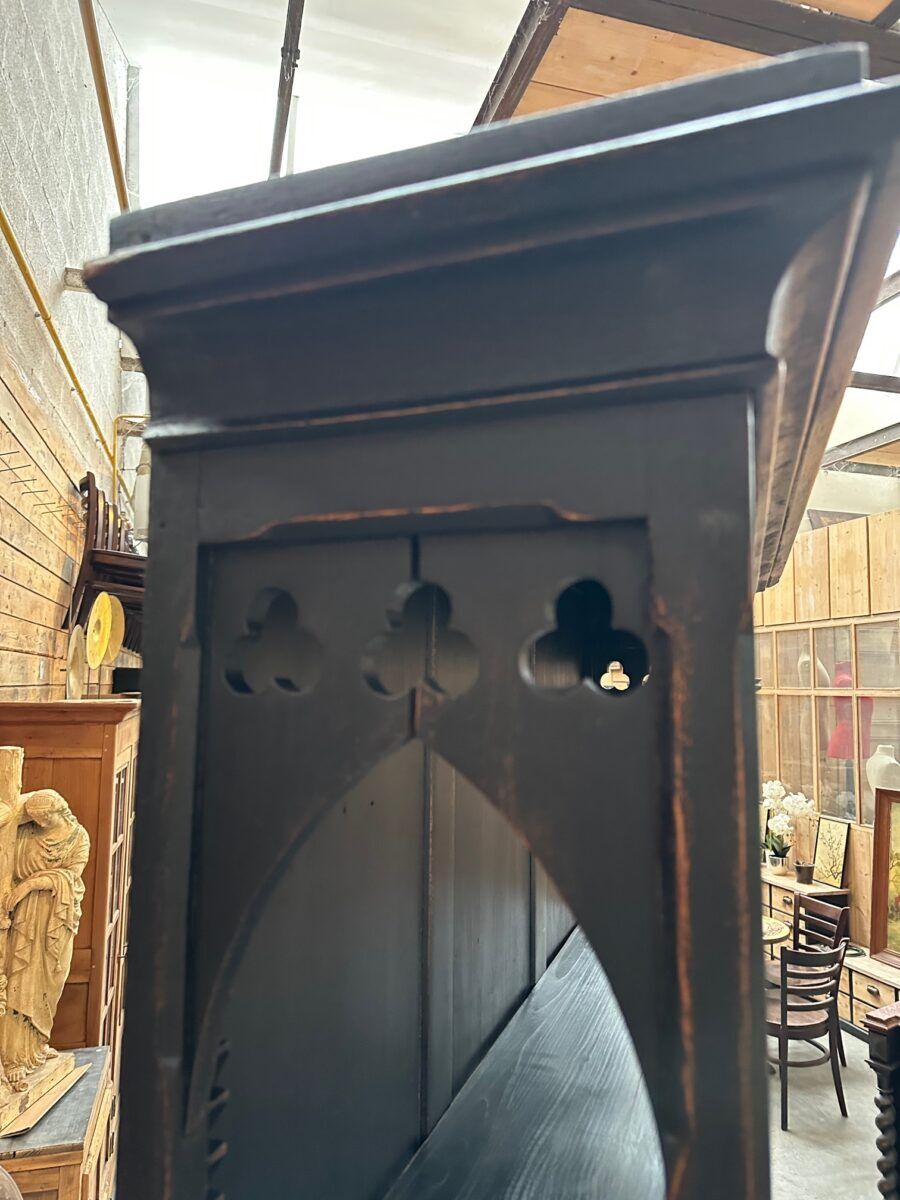 Black patinated bar back