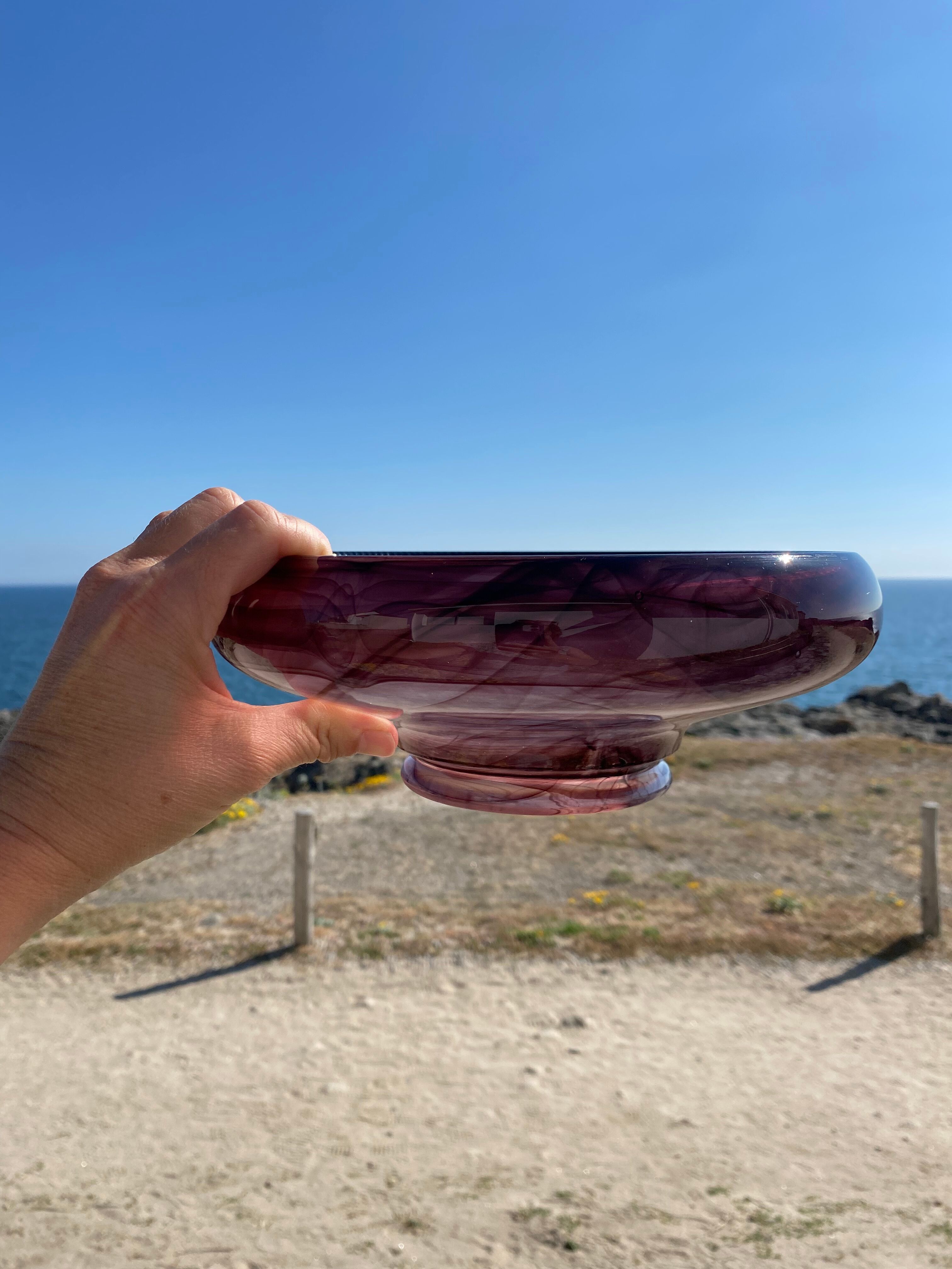 Pricked flower and its Art Nouveau cut