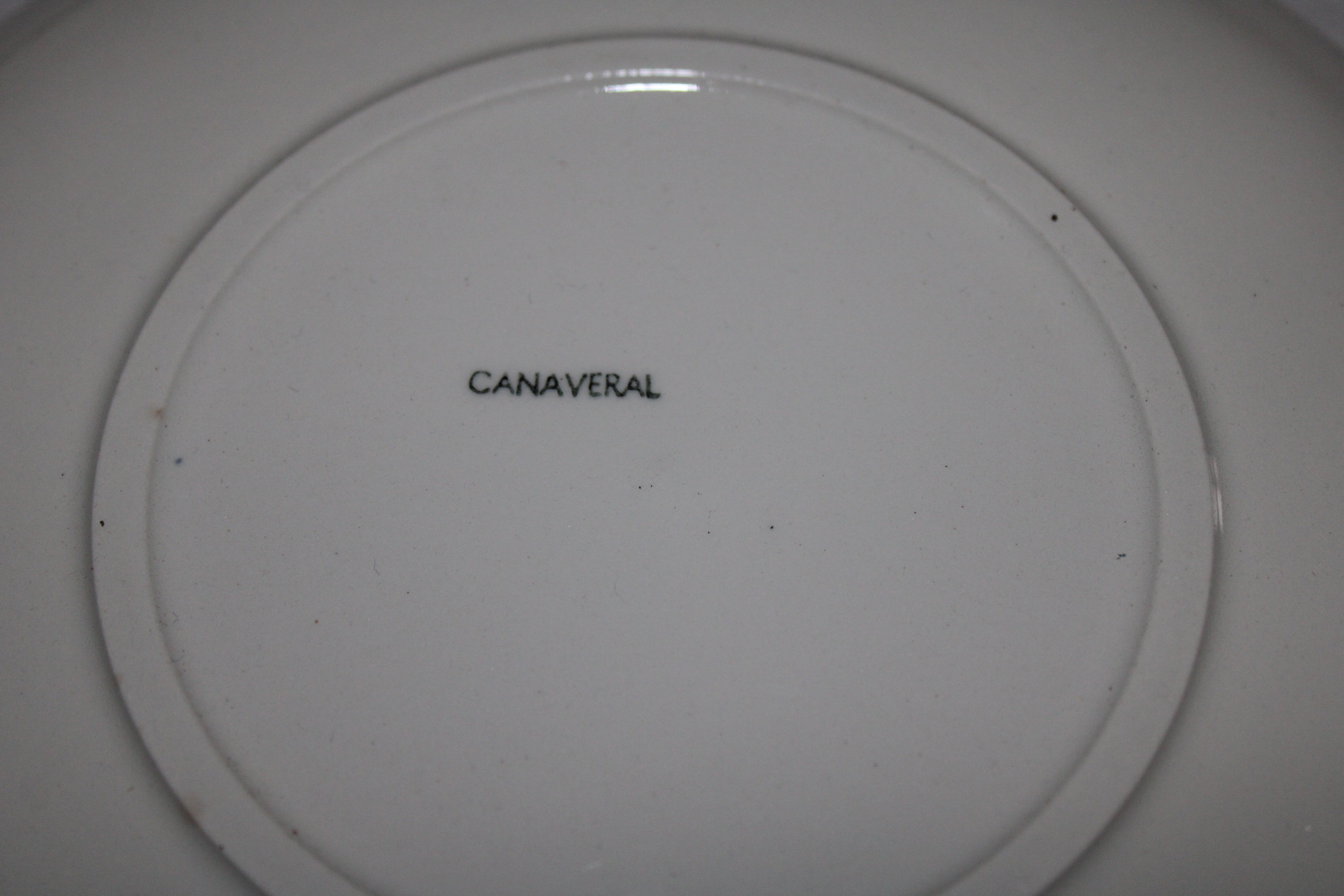Canaveral naïve décor plates