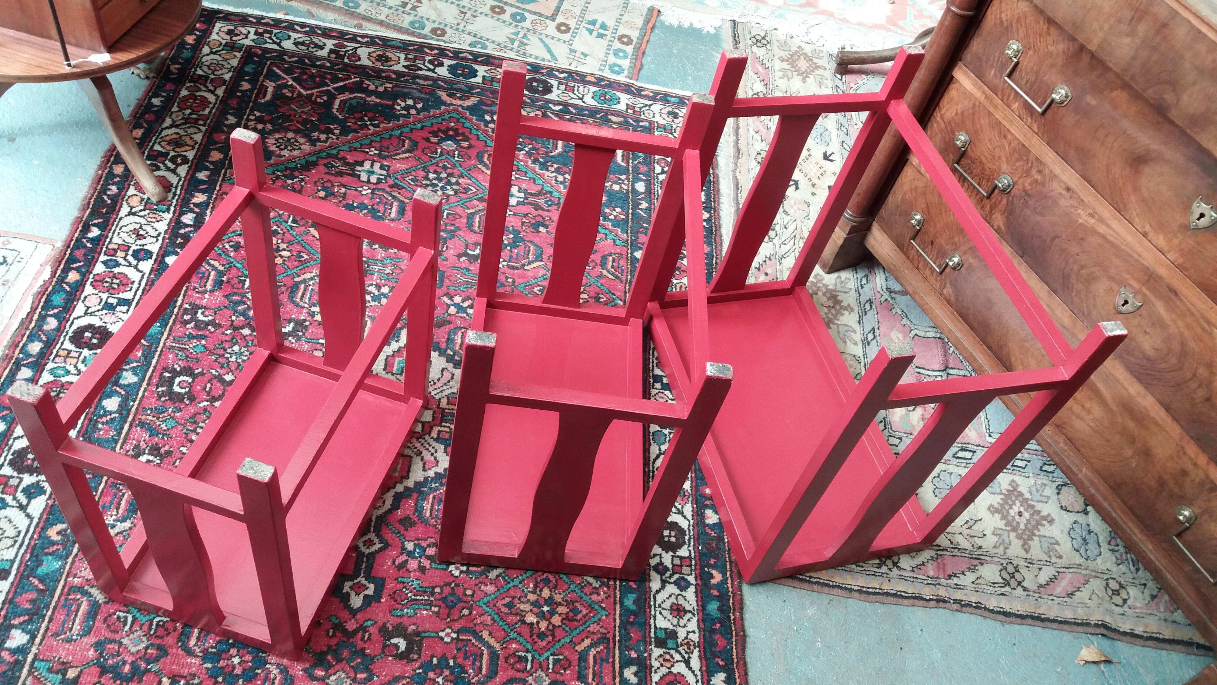 Lot de 3 tables gigognes d'esprit chinoise