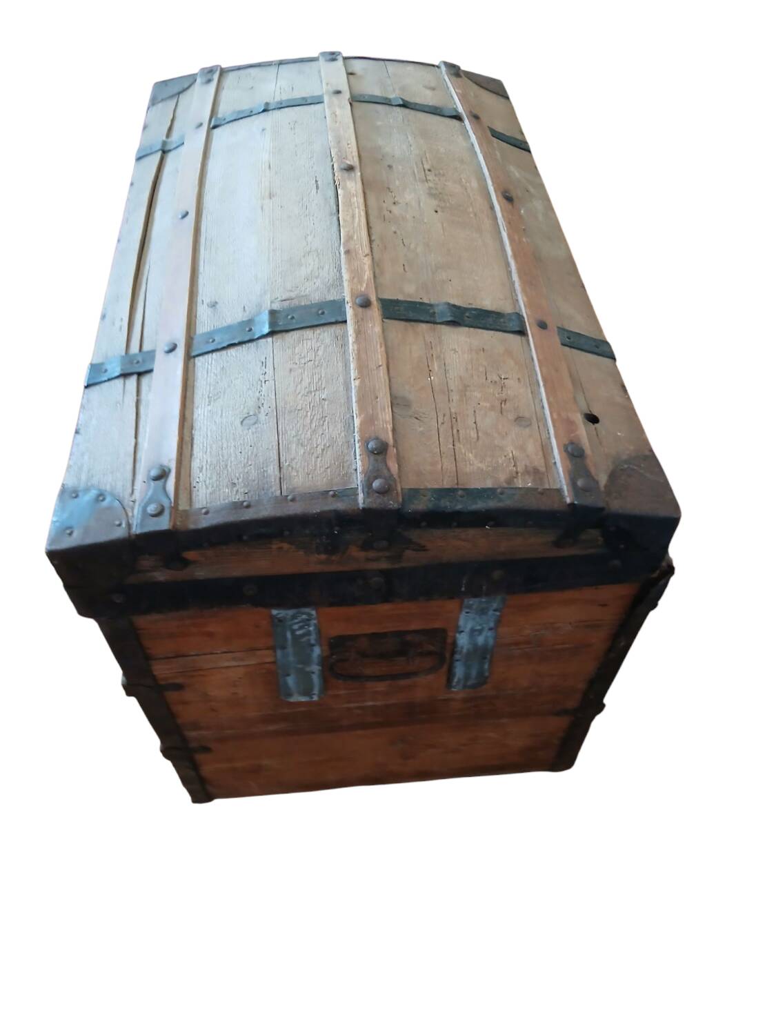 19th century stagecoach trunk