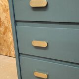Vintage chest of drawers