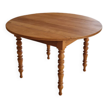 Table ronde en merisier