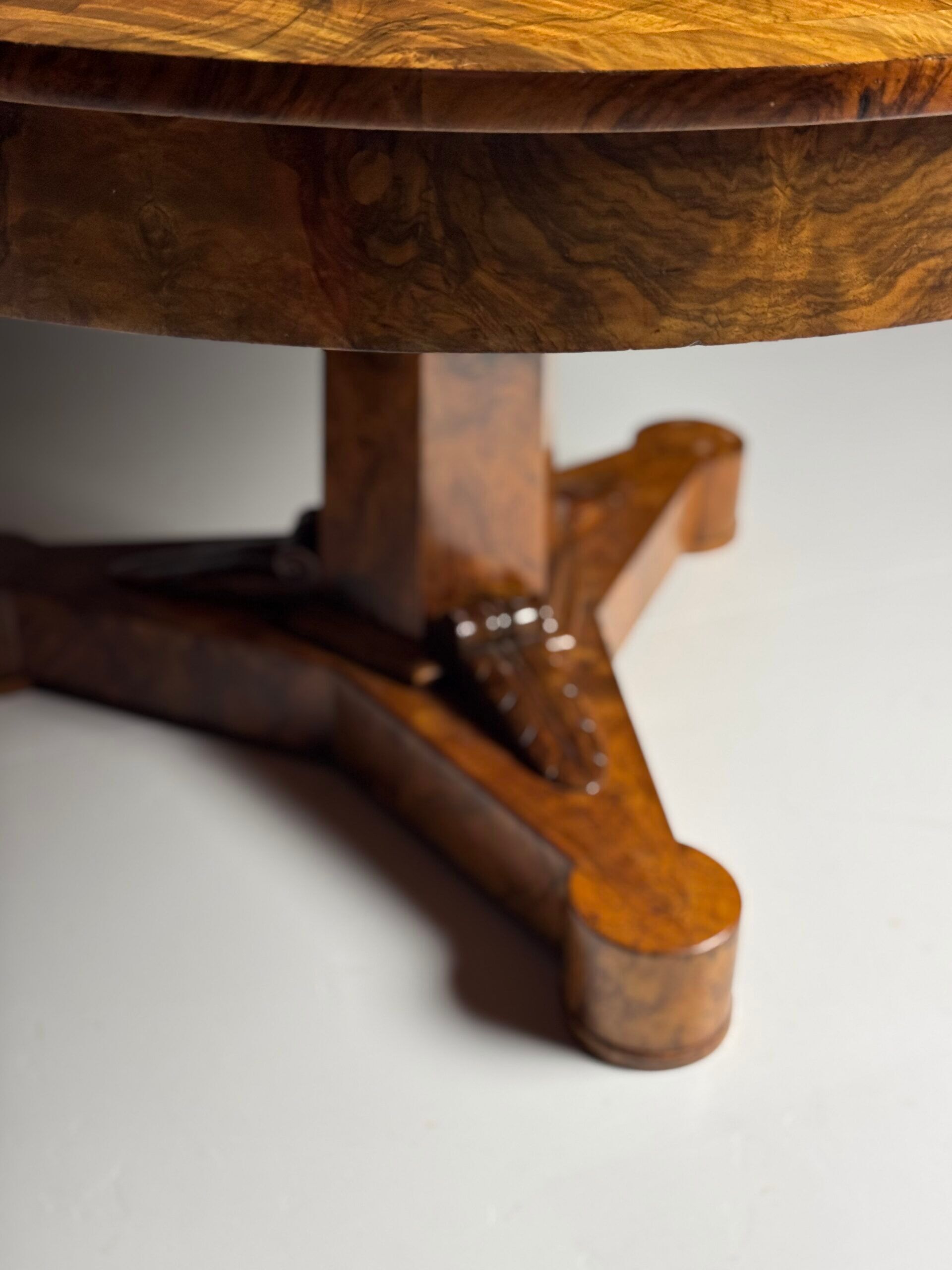 Biedermeier centre table 19th century