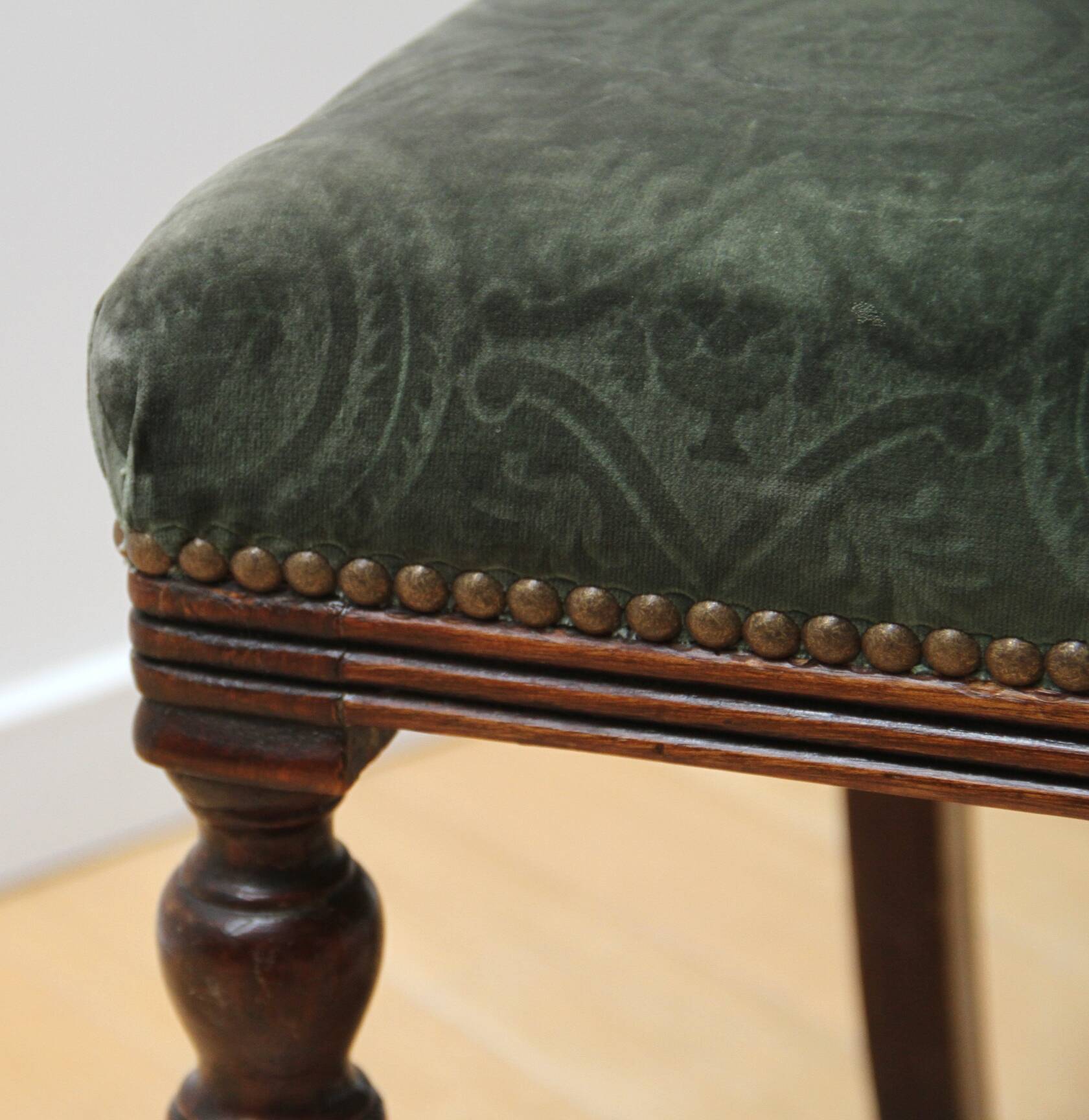 Suite of 3 Louis XVI style chairs