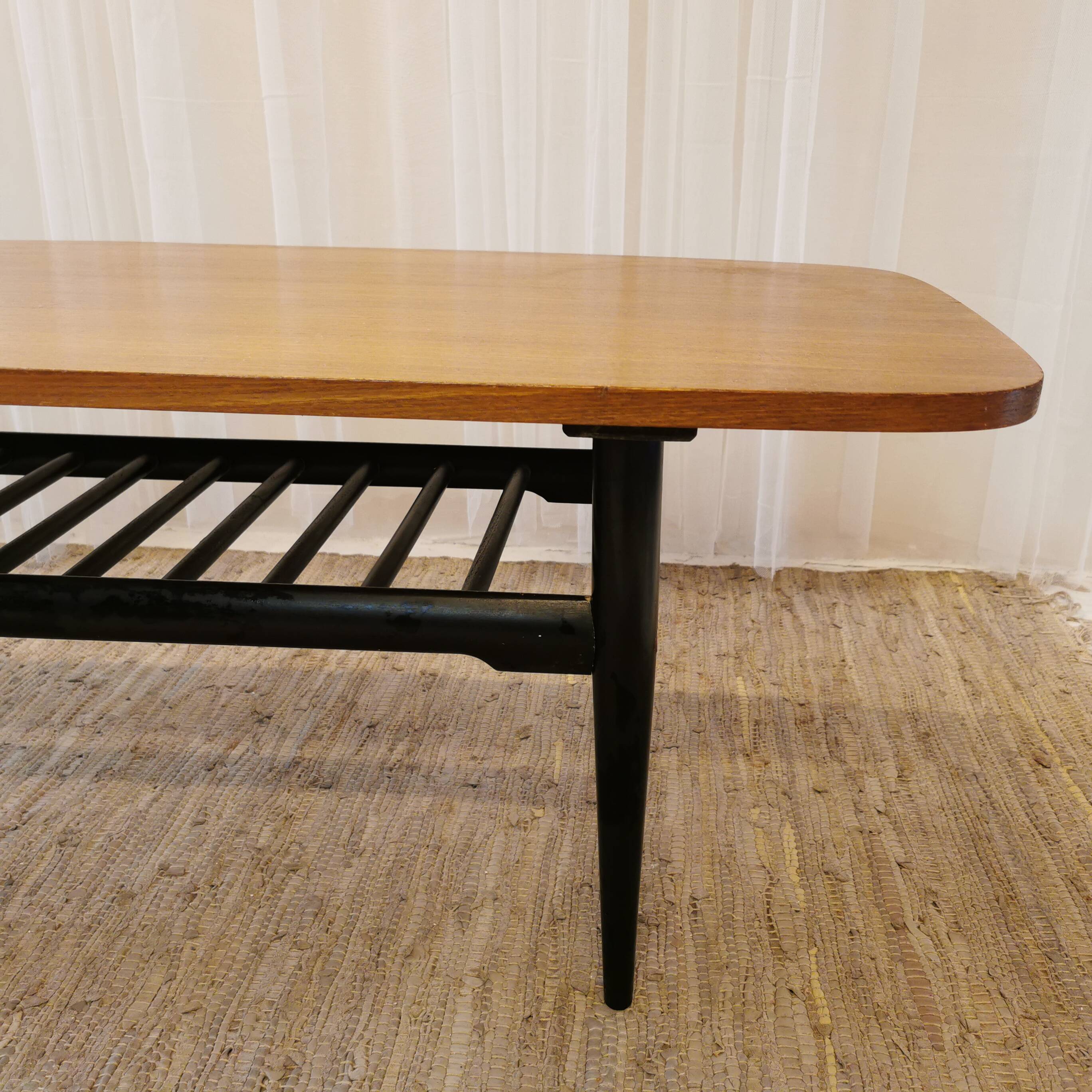 Table basse style scandinave