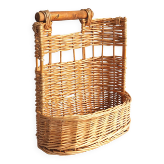 Hanging rattan shelf basket