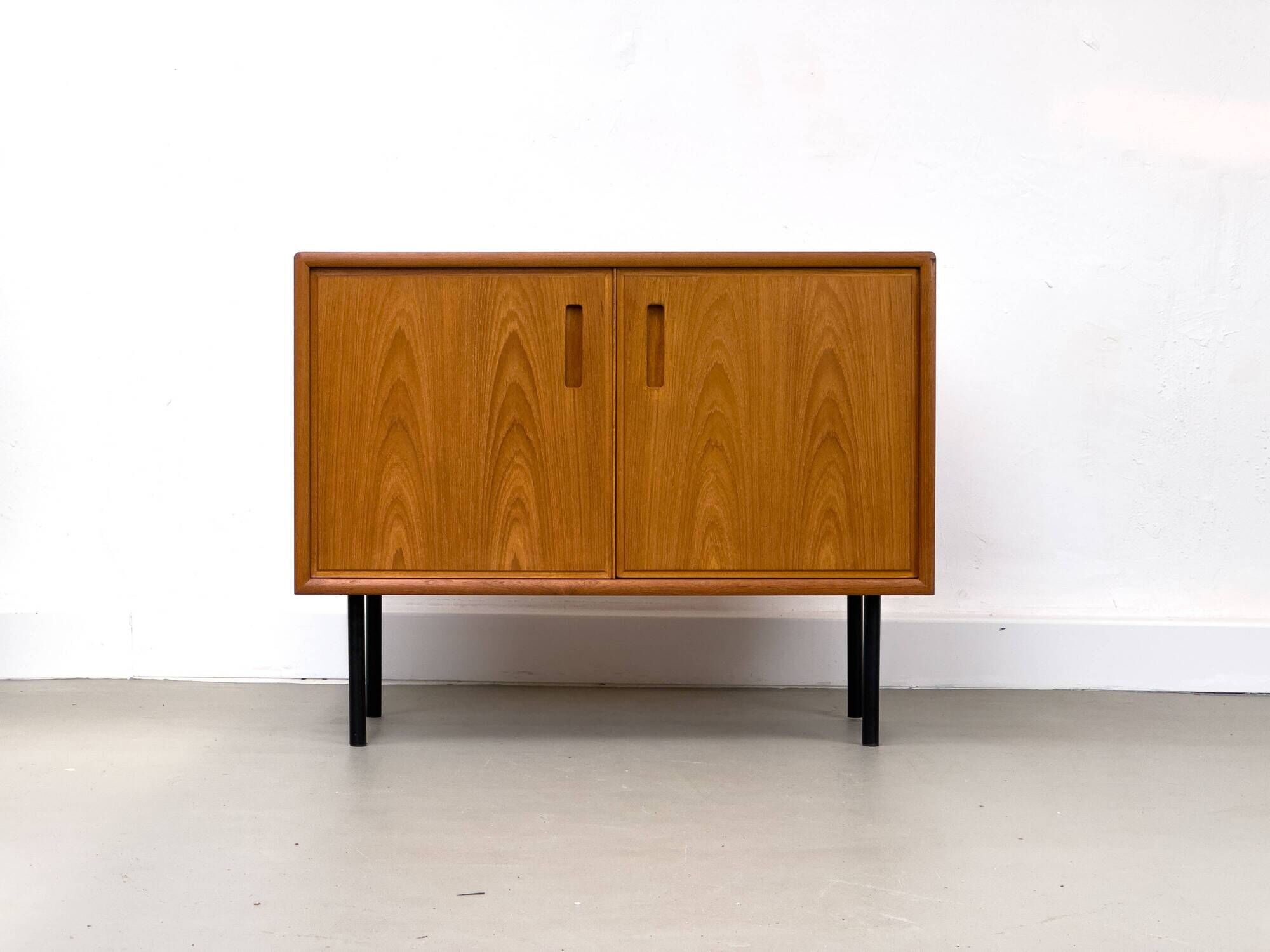 Enfilade danoise en teck par Fanø, 1980s
