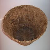 Wicker paper basket