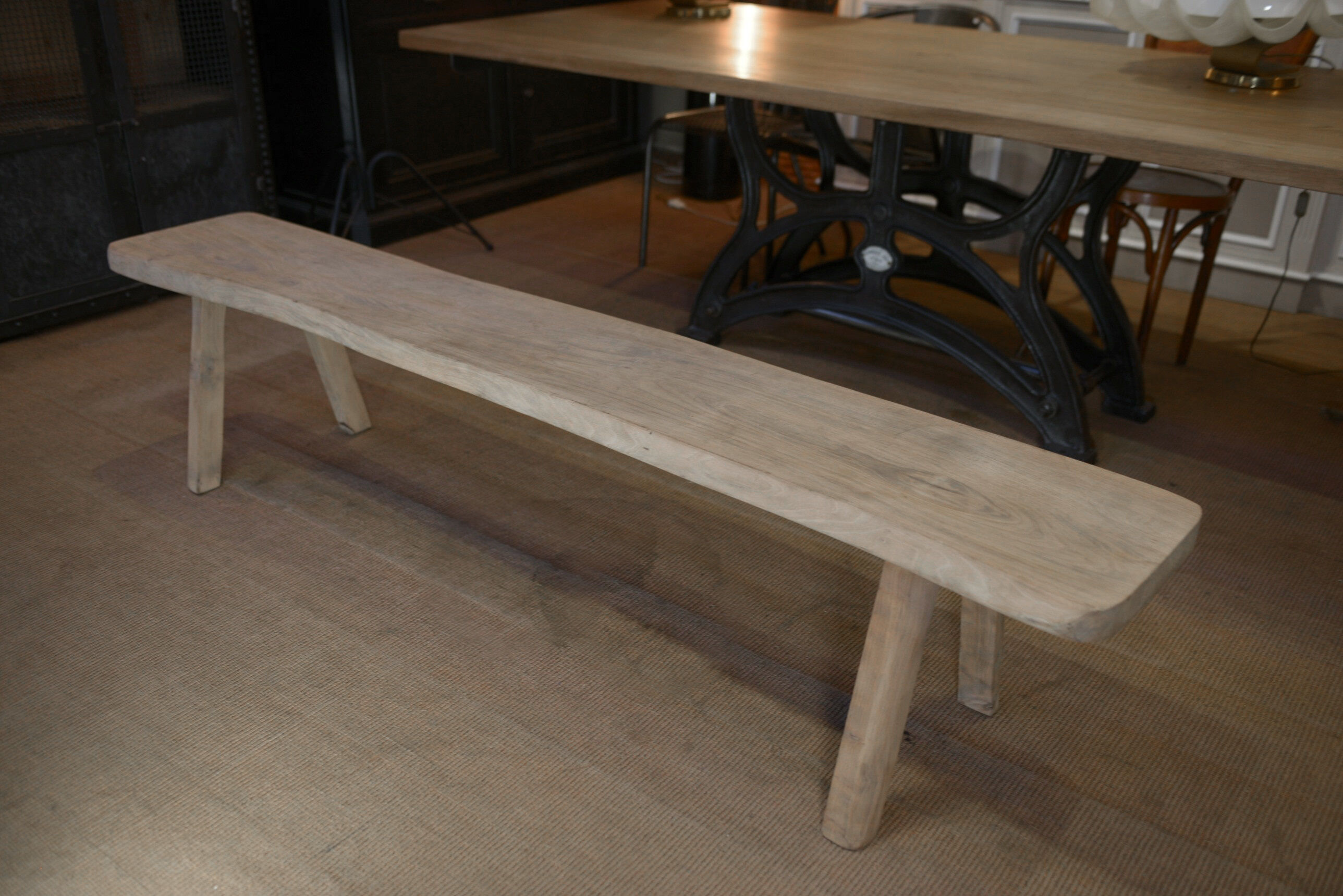 Banc en orme massif