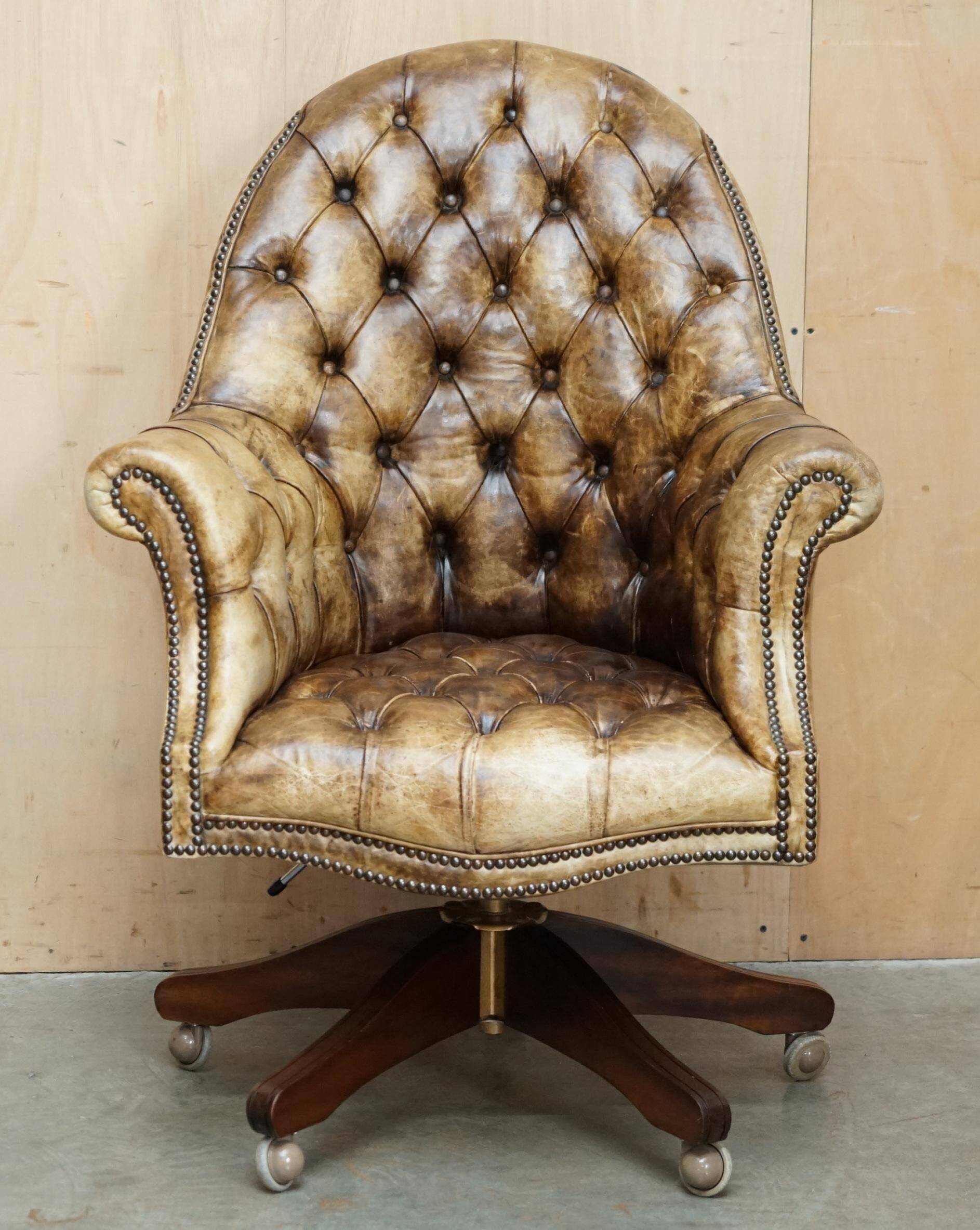 Chesterfield executive armchair in aniline leather