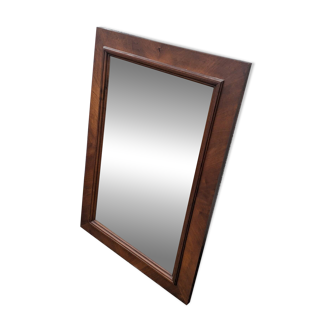 Beveled mirror