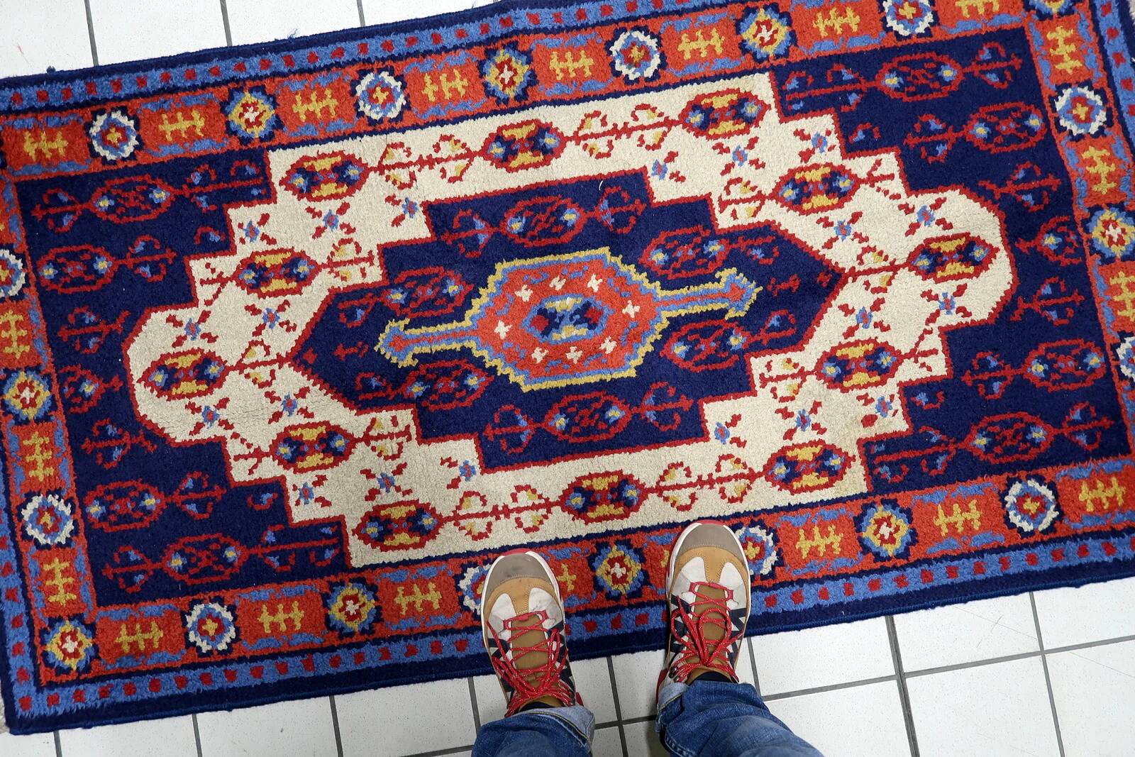 Vintage French Savonnerie rug 95 cm x 177 cm 1950s - 1C1231