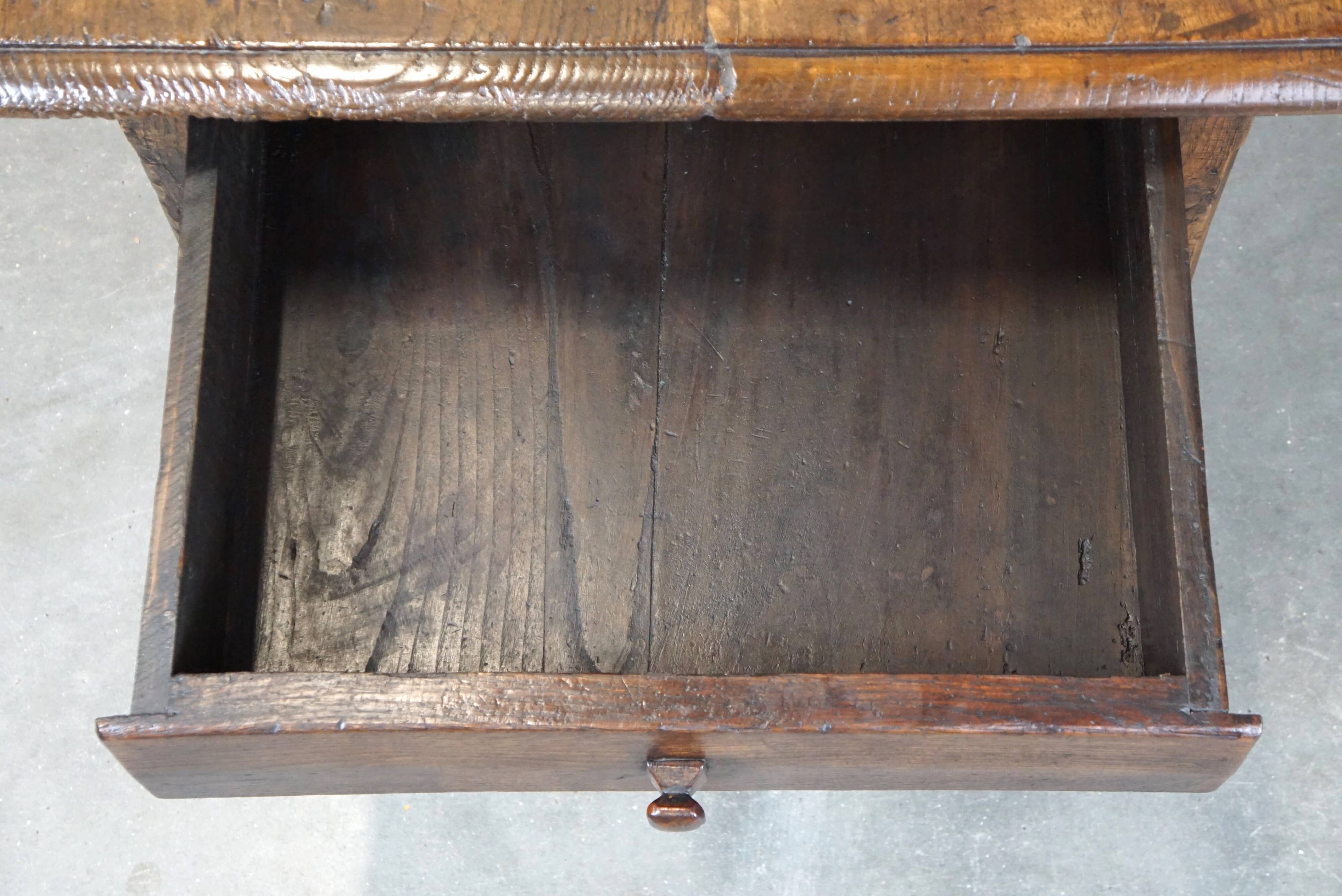 Large antique dark oak coffee table with one drawer