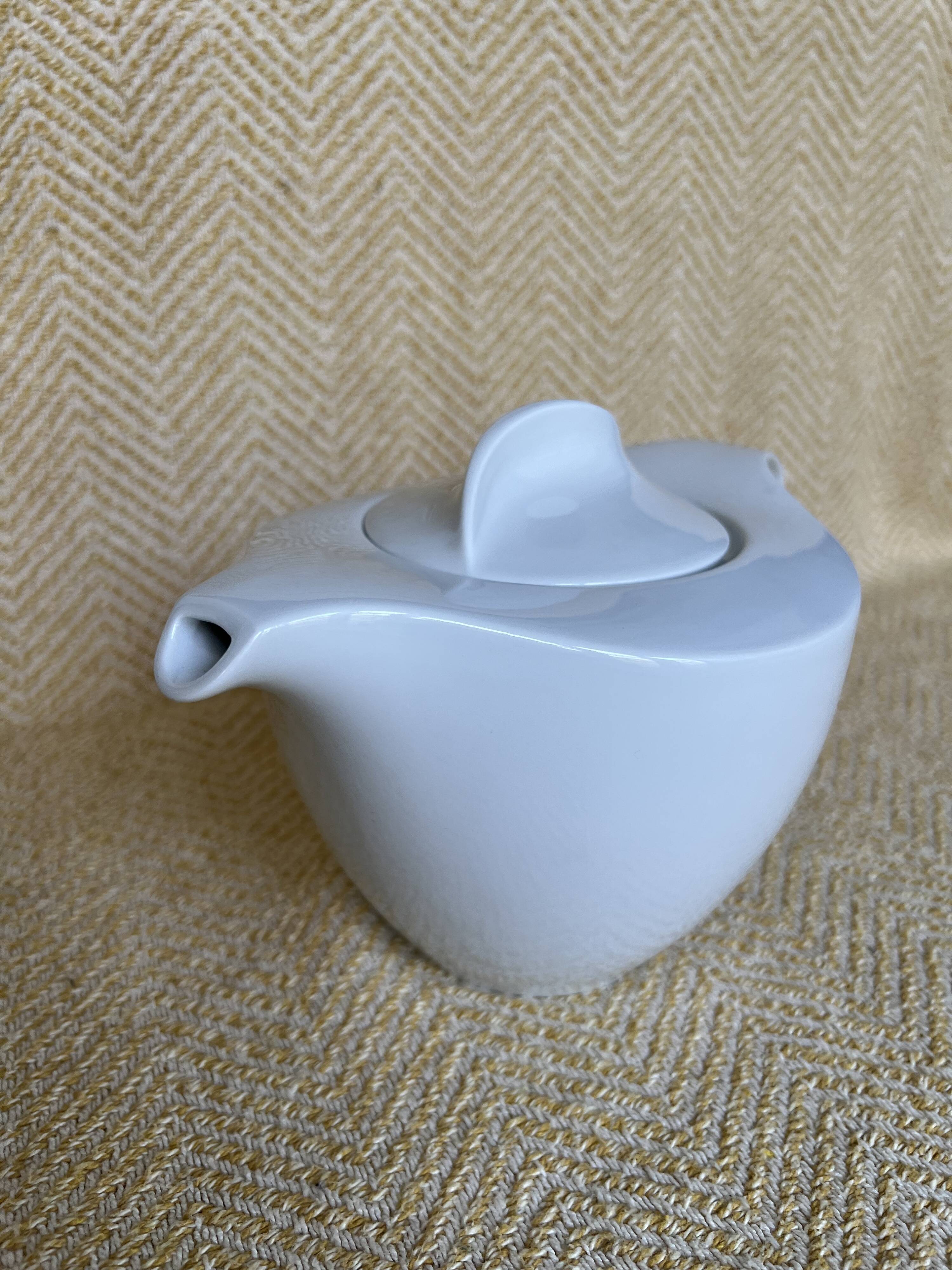 Arzberg teapot