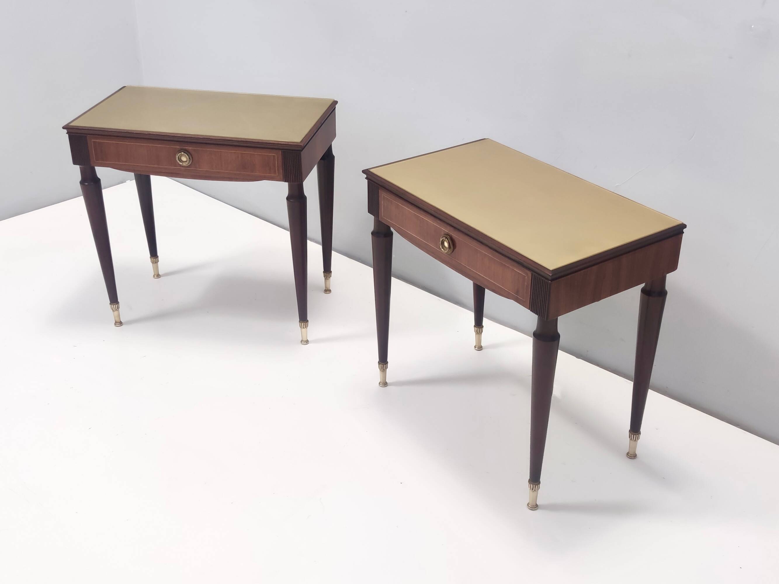 Pair of Beech and Ebonized Walnut Nightstands Attr. to Paolo Buffa, Italy