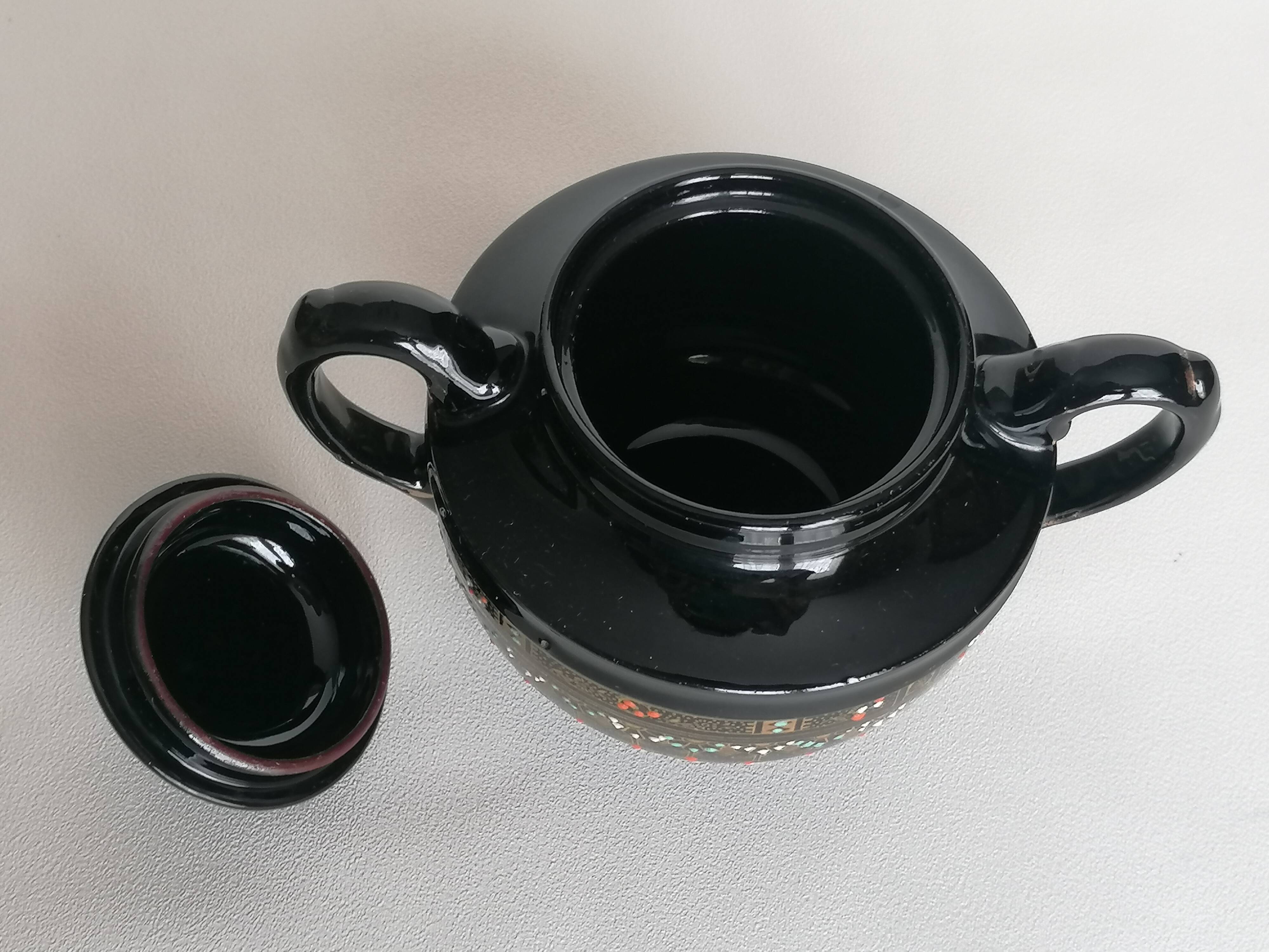 Gibson & Sons Victoria numbered enamelled faience sugar bowl