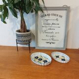 2 small pie dishes