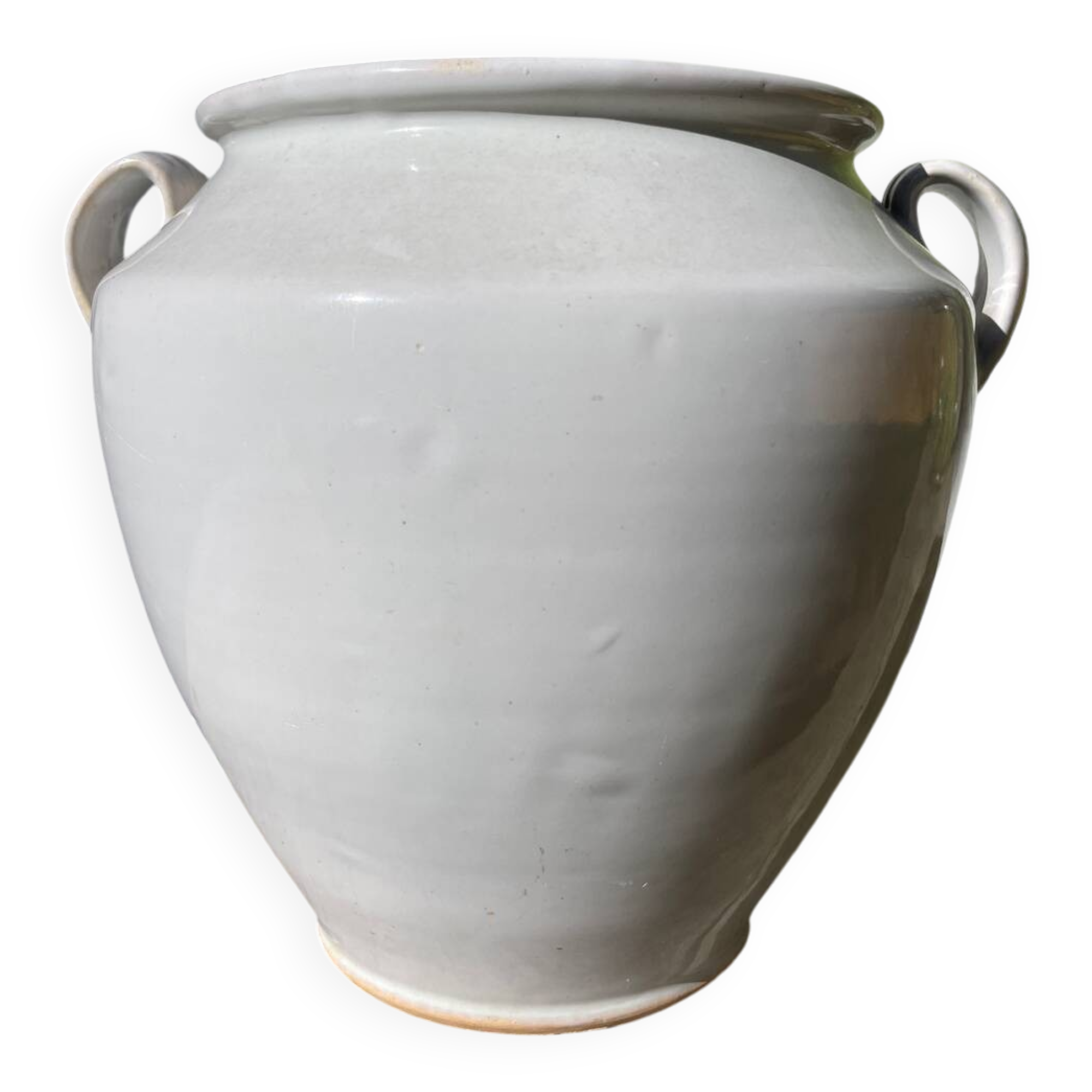 White ceramic flowerpot