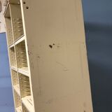 Post sorting box