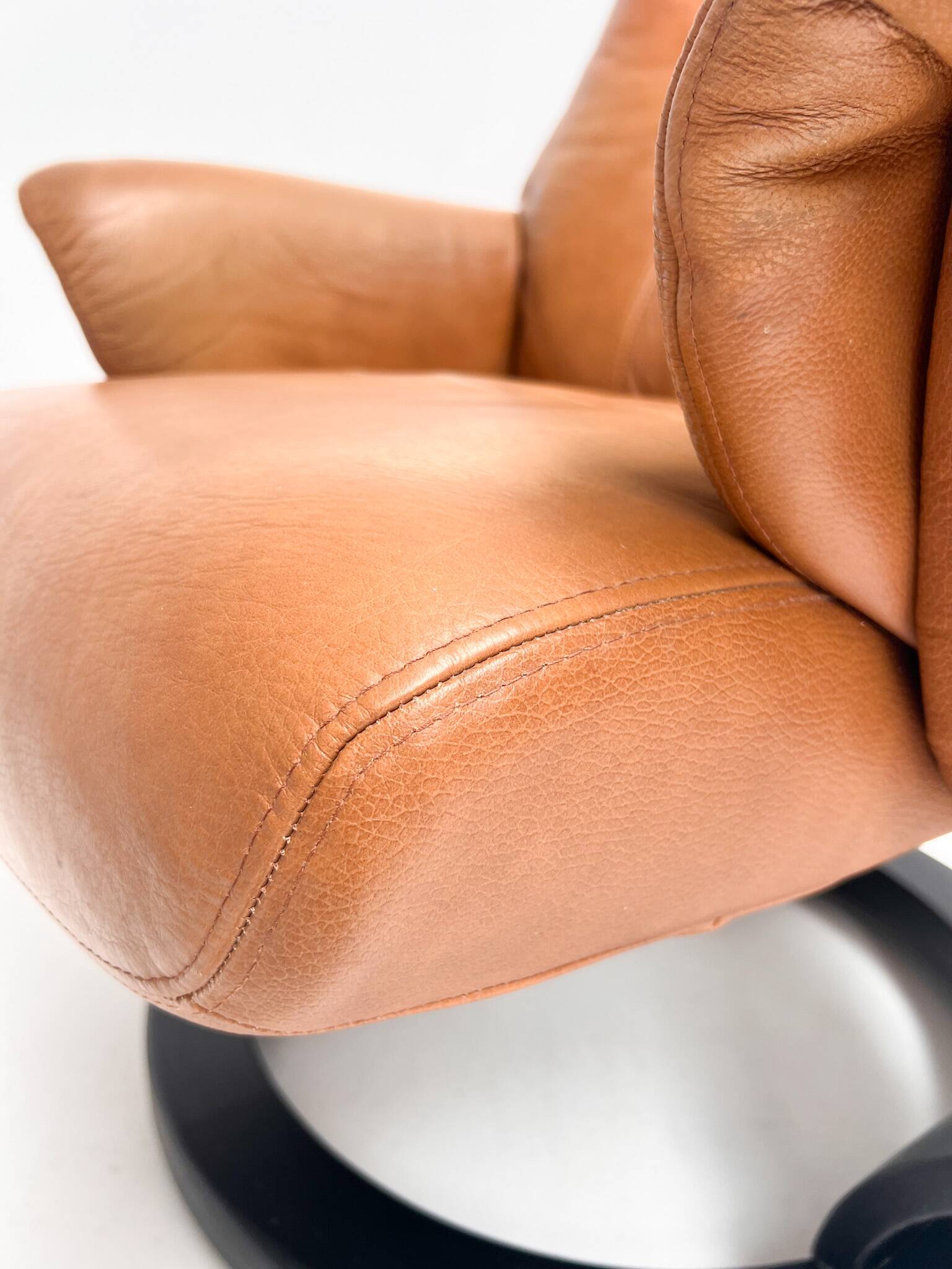 Hjort Knudsen relax chair with ottoman, 1990’s
