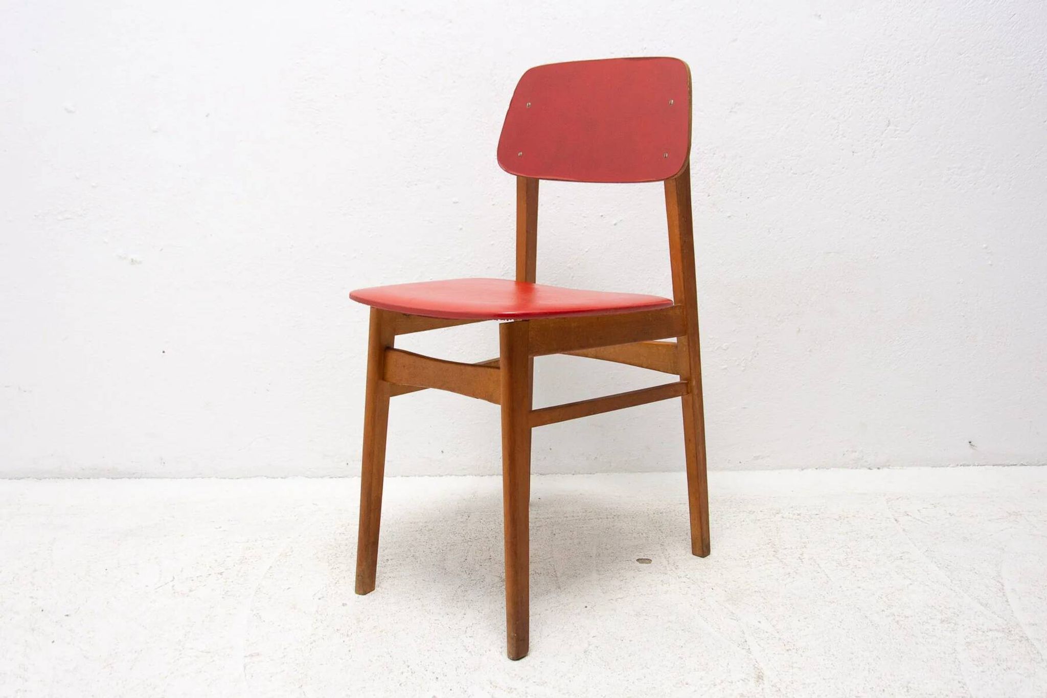 Mid-century colour chair, vintage wooden accent seating, 1960s