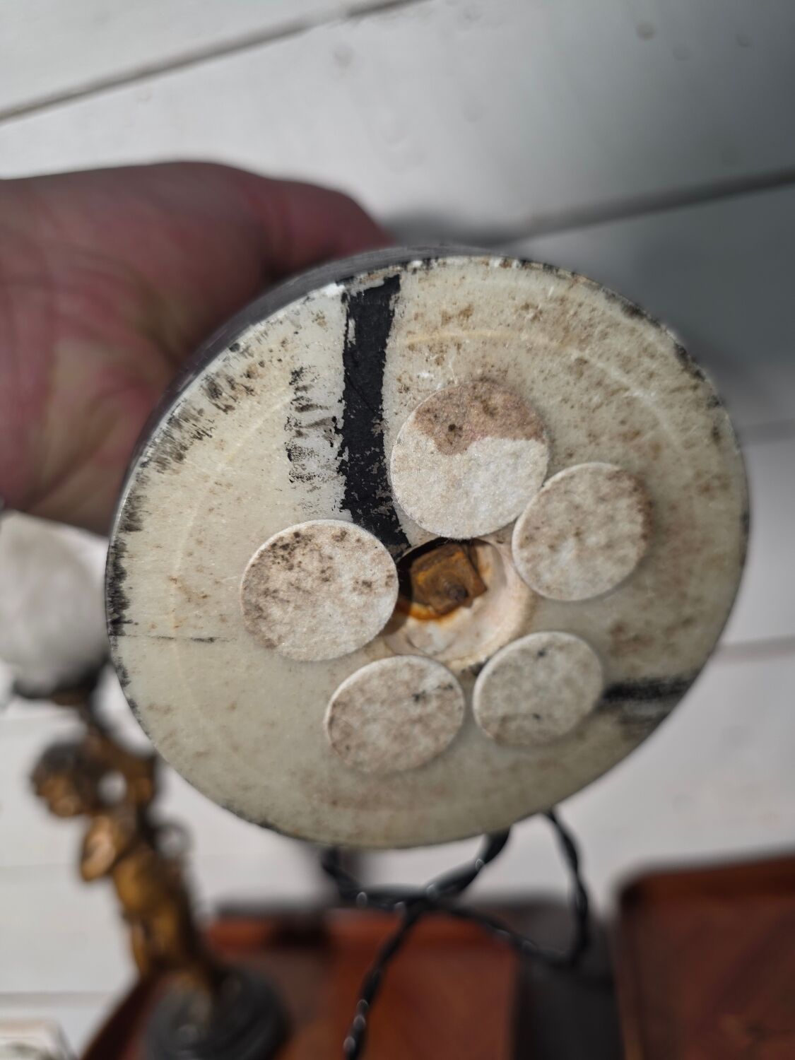 Pair of putti angel lamps from the 19th century.