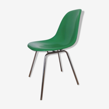 Chaise Eames DSX green kelly édition Vitra
