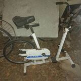 Stationary bike with gears and counter